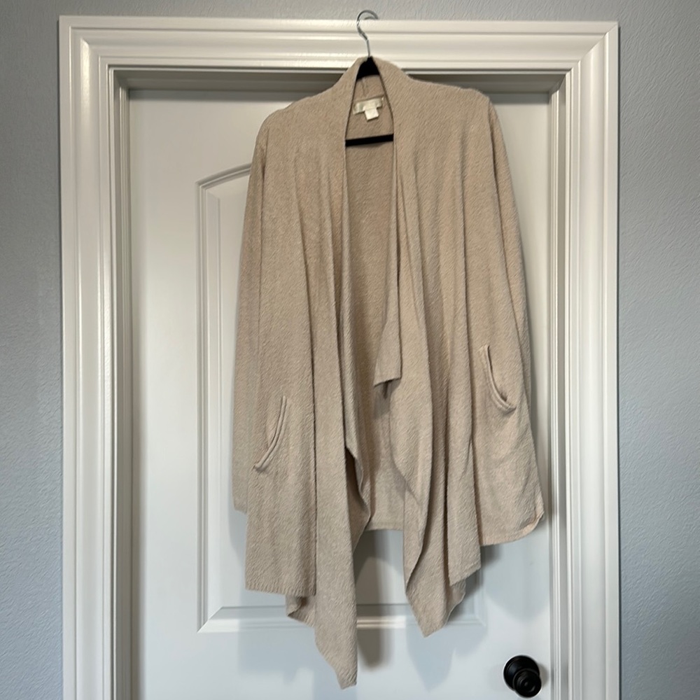 Beige Barefoot Dreams Wrap Sweater. 3x.